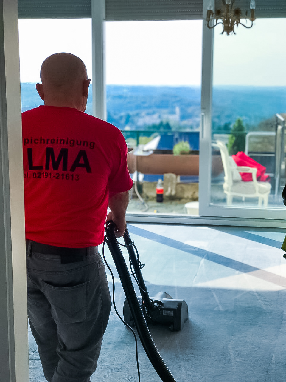 Professionelle Teppichreinigung im Detail